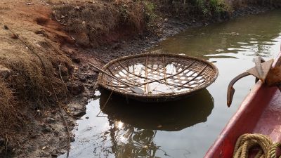 2018 Goa, Indien
boat in the river
